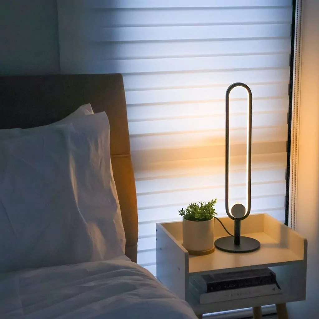 Lampe de Table Scoop Aluminium LED - Design minimaliste