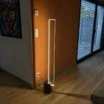 Lampadaire LED Quadra - Luminaire LED Design Géométrique pour Salon Moderne