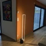 Lampadaire LED Quadra - Luminaire LED Design Géométrique pour Salon Moderne