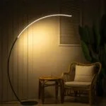 Lampadaire Arc Moderne – Design Élégant & Éclairage LED