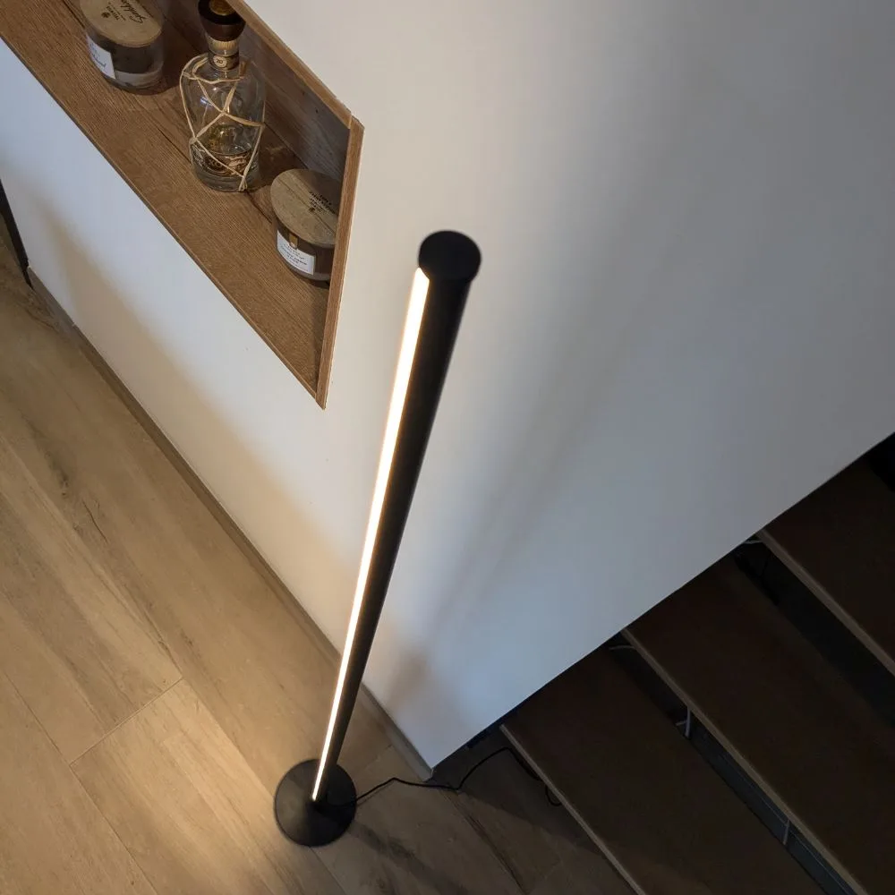 Lampadaire Halo Dimmable - Éclairage LED - Minimaliste pour Salon ou Bureau