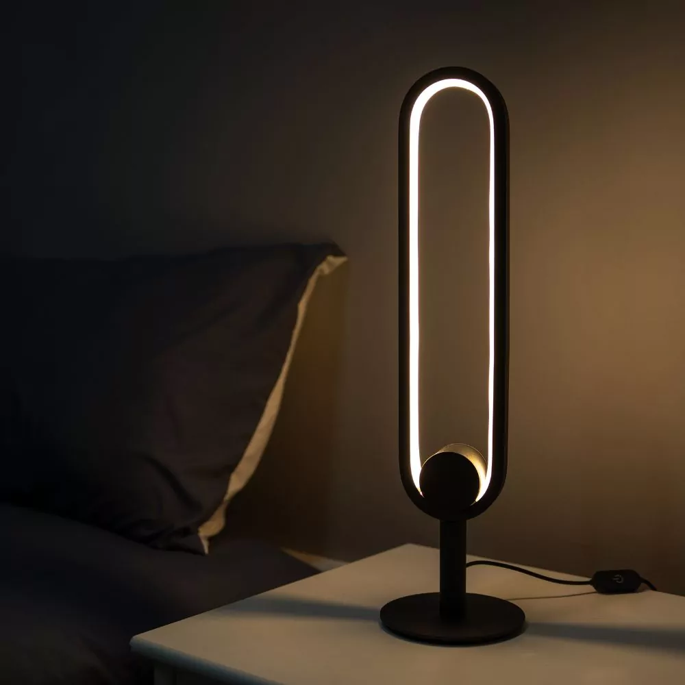Lampe de Table Scoop Aluminium LED - Design minimaliste