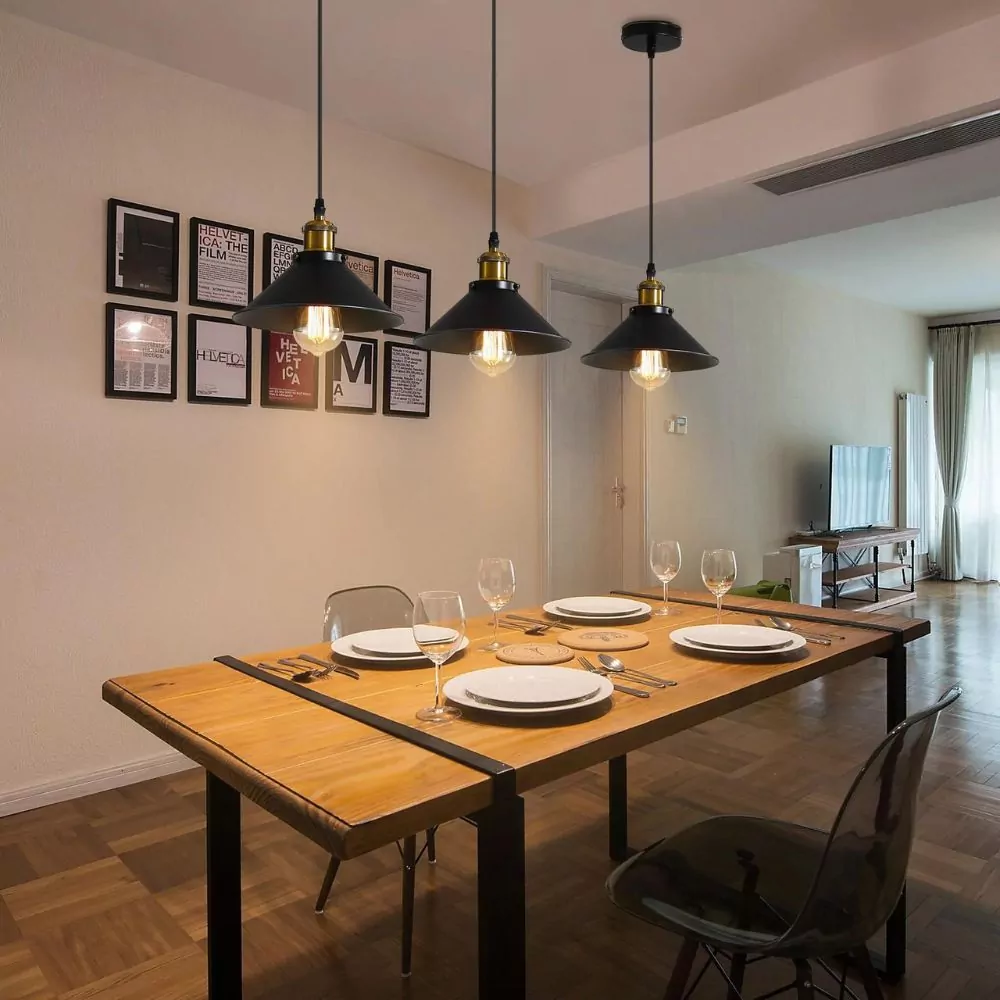 Lampe Suspendue Industrielle - Design Brut en Métal Noir pour Loft et Intérieur Moderne