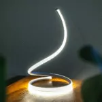 Lampe de Table Curve - Luminaire LED Minimaliste en Aluminium Brossé