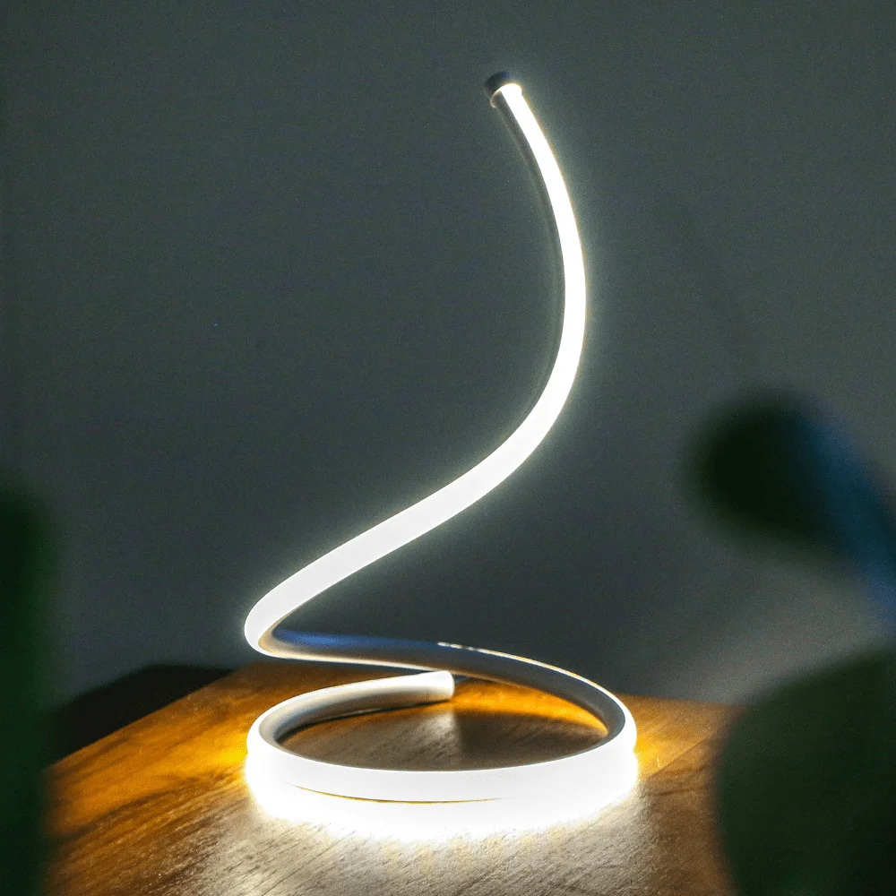 Lampe de Table Curve - Luminaire LED Minimaliste en Aluminium Brossé