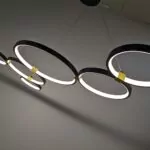 Suspension LED Heim - Luminaire LED Minimaliste avec Éclairage Ajustable