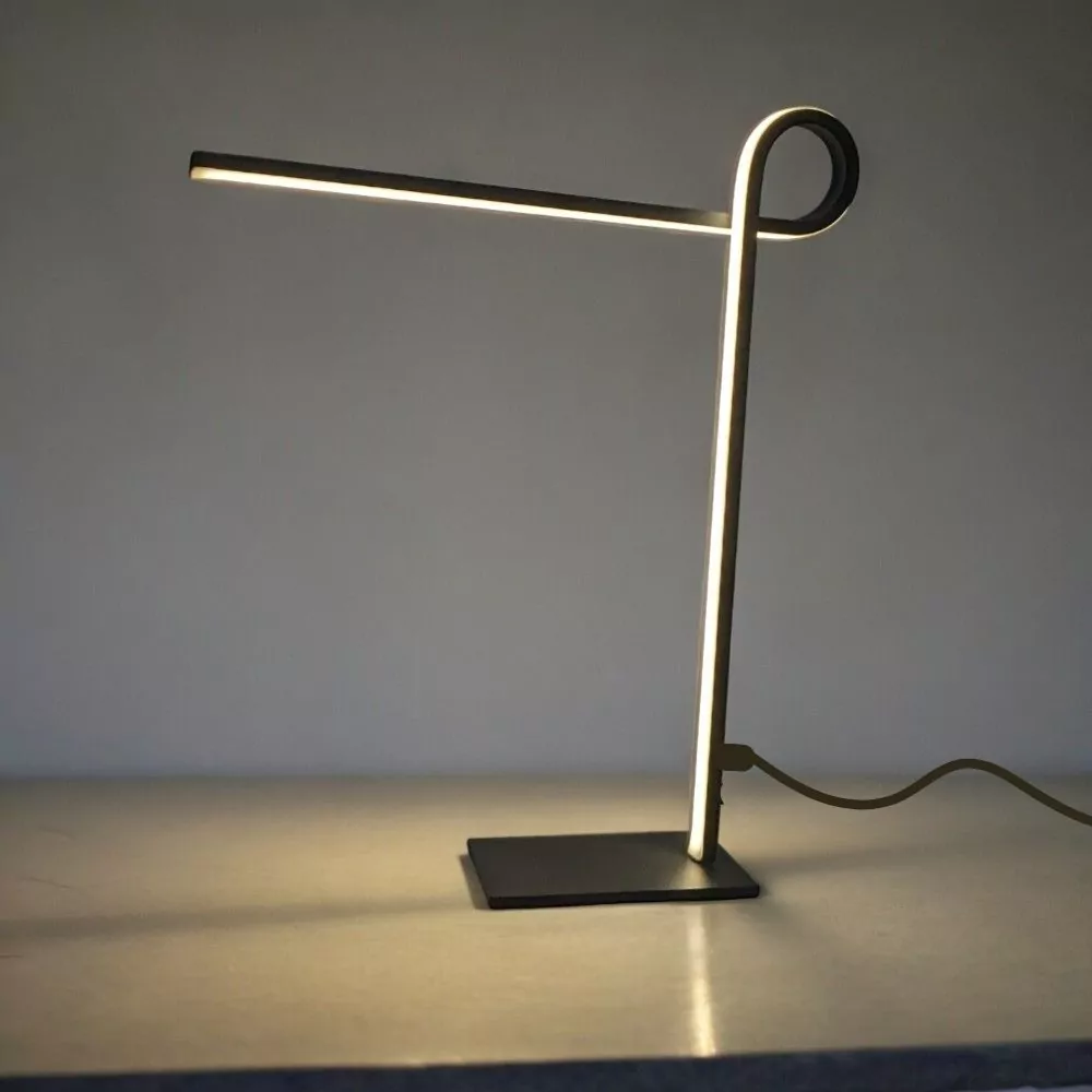 Lampe de Table Yumi - Éclairage LED Design pour Bureau ou Chevet